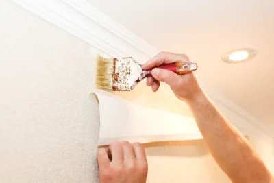 Pose de papier peint à Sainte-Souline — revêtements muraux et toiles de verre